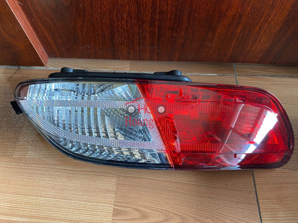 đèn hậu ford ranger